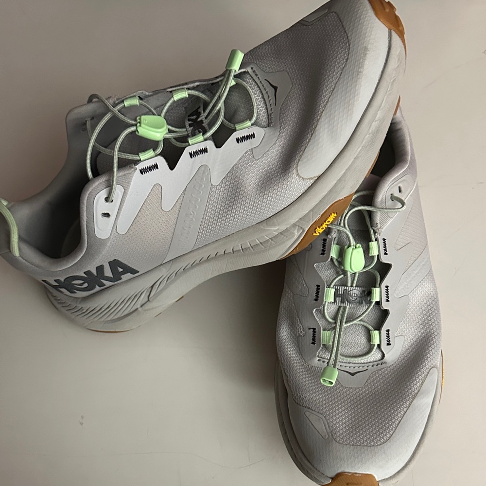 Hoka Transport men’s 8.5/womens 10. Grey and Seafoam green. Gently worn